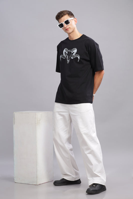 Unisex Oversized T-shirt / Goat