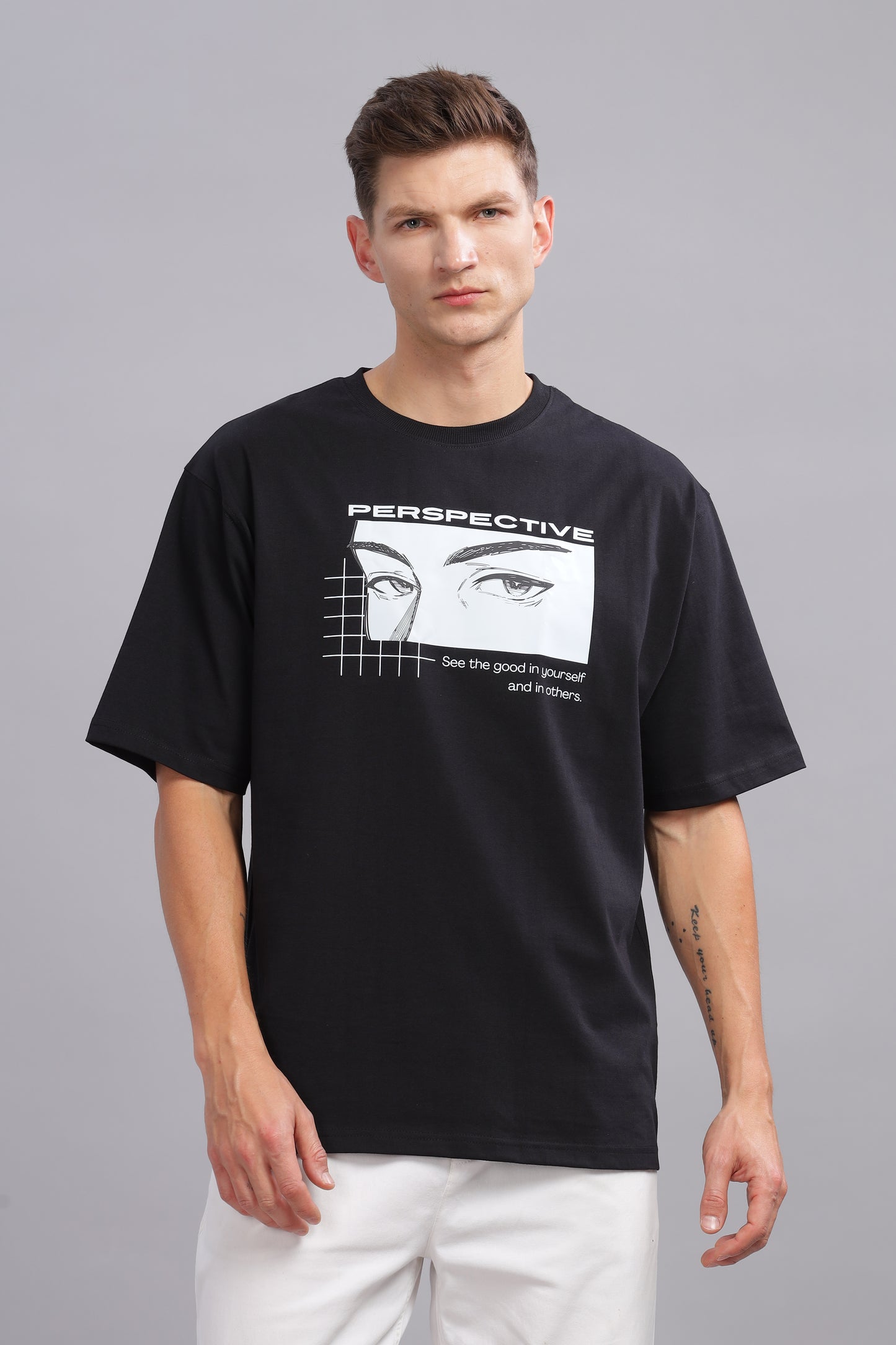 Unisex Oversized T-shirt / Perspective