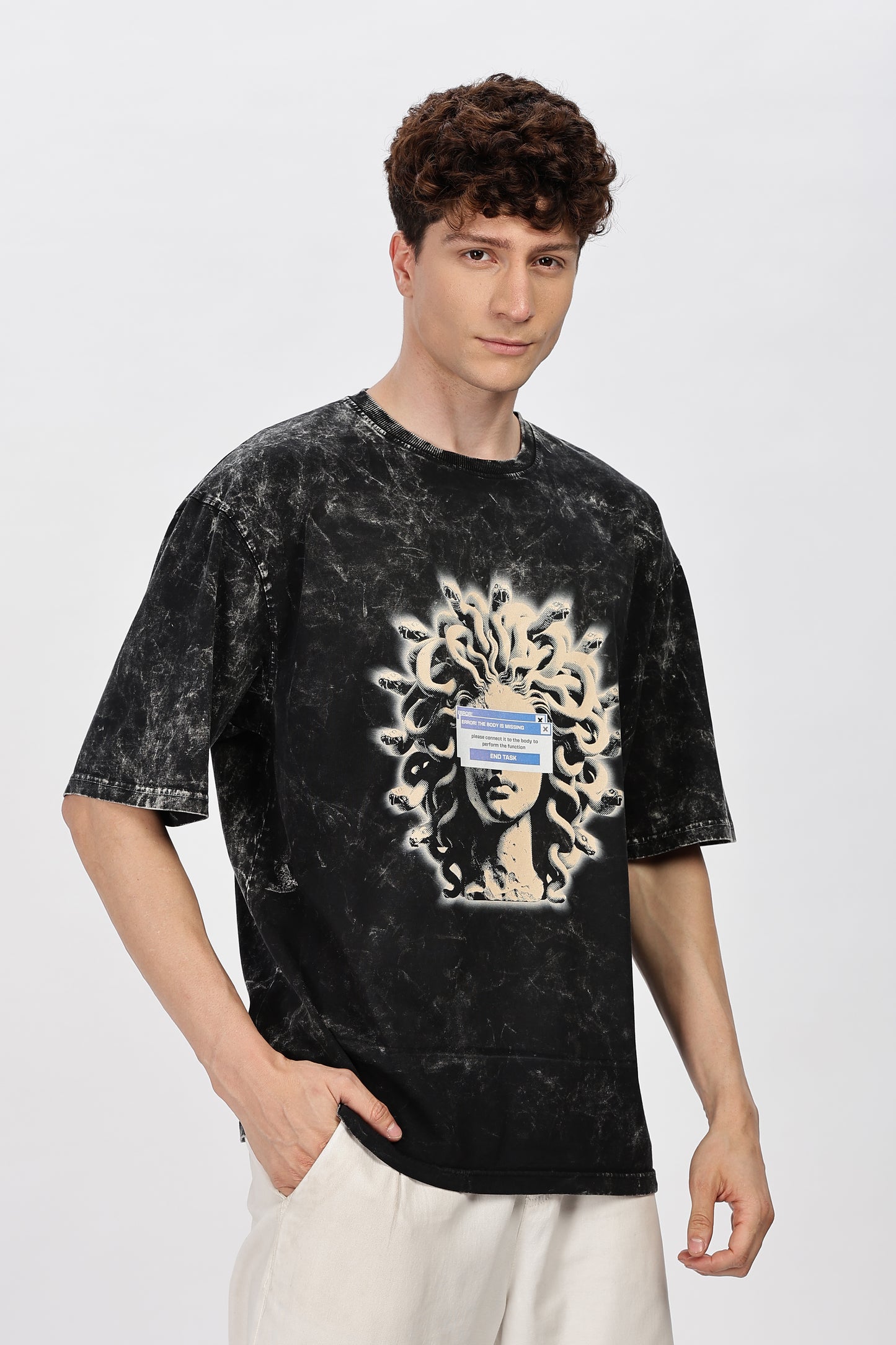 Acid Wash Oversized T-shirt / Medusa